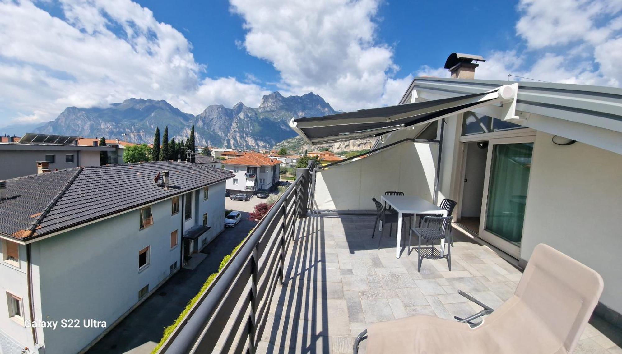 Apartamento Casa Alice Torbole Sul Garda Exterior foto