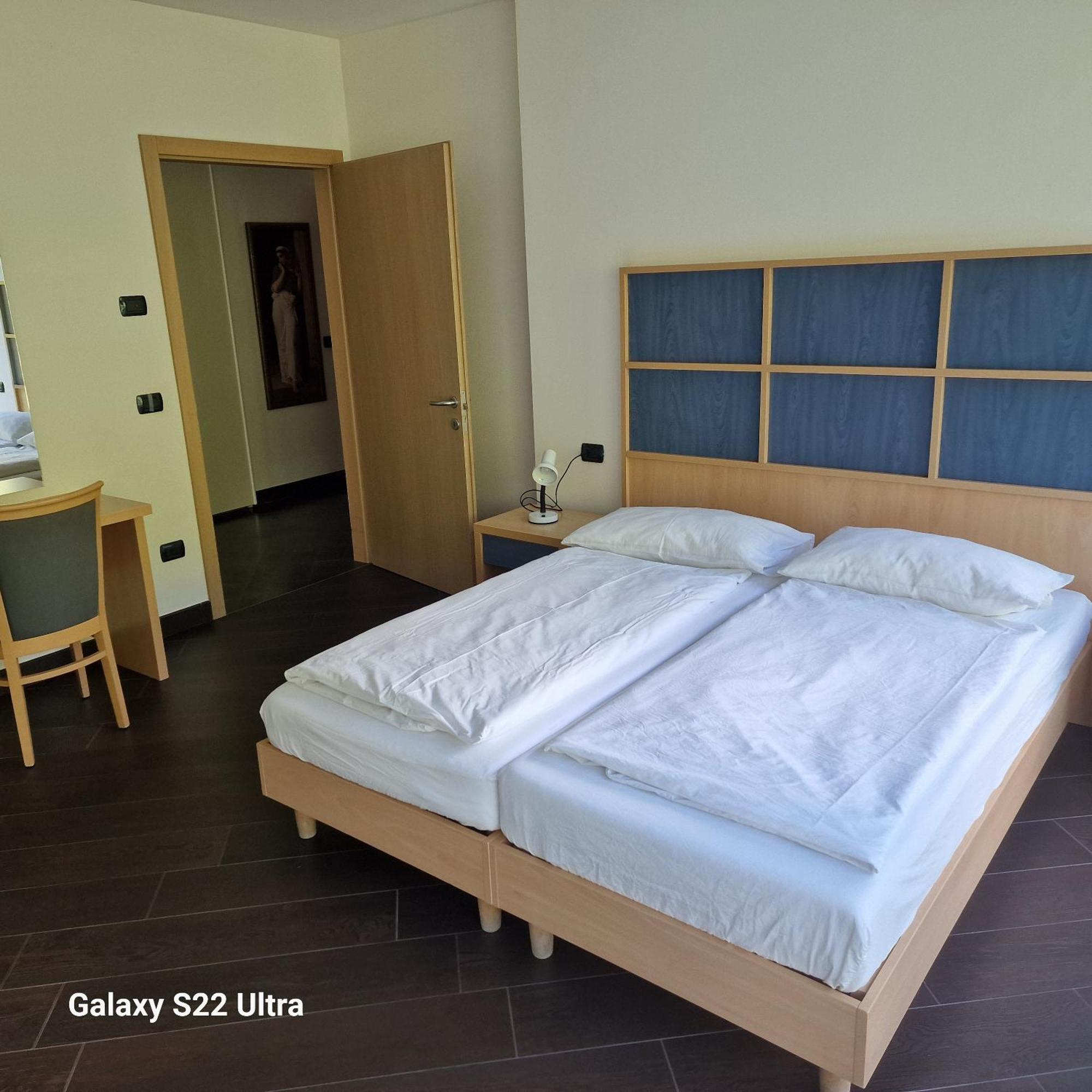 Apartamento Casa Alice Torbole Sul Garda Exterior foto